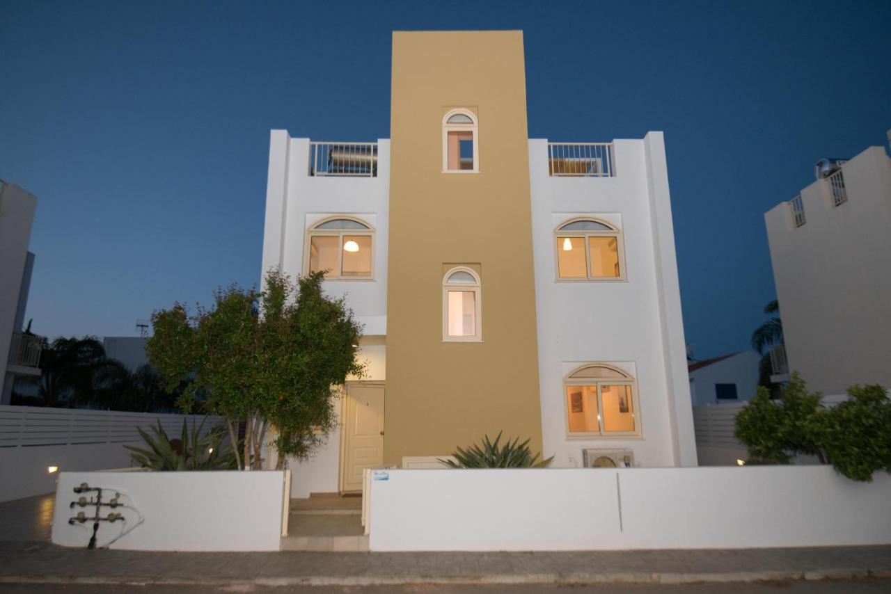 Villa Pomelo プロタラス エクステリア 写真